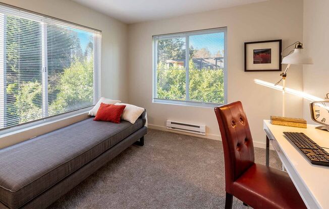 2 beds, 2 baths, 894 sqft, $2,595, Unit 107