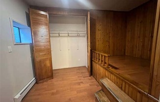 1 bed, 1 bath, $2,100