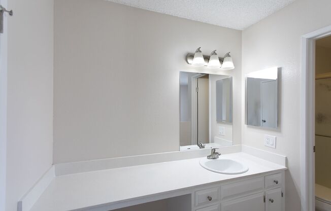 2 beds, 2 baths, 1,045 sqft, $2,495, Unit F-02