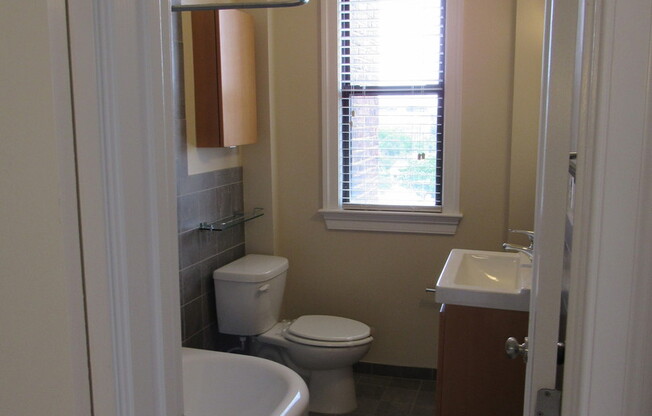 Studio, 1 bath, 407 sqft, $2,125, Unit H808