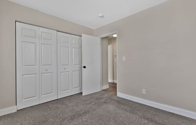 2 beds, 1 bath, $1,685, Unit 111