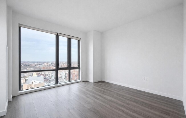 1 bed, 1 bath, $2,710, Unit 4J