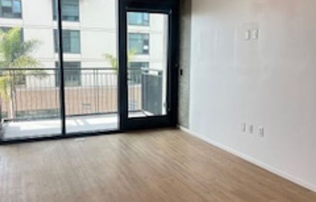 Studio, 1 bath, 464 sqft, $2,295, Unit 311