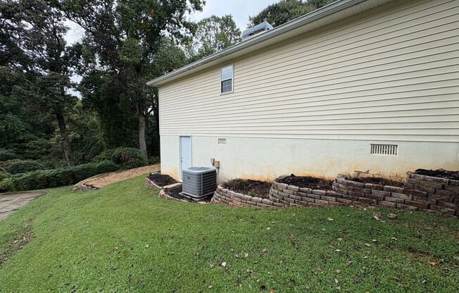 FRESH ON THE MARKET! NOW AVAILABLE! | Three Bedroom, Two Bathroom Home in Gainesville!