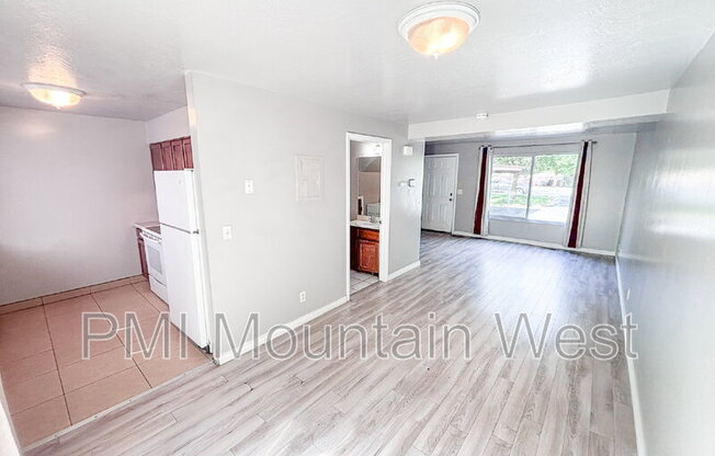 1324 LINCOLN AVE