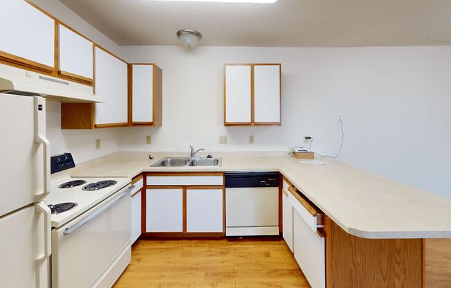2 beds, 1 bath, 888 sqft, $1,040, Unit 1704-310