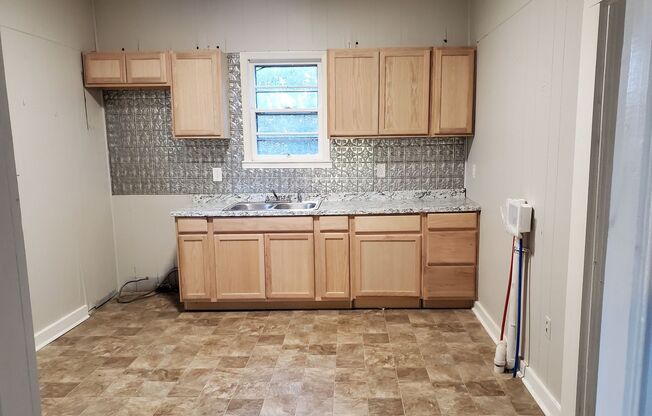 Newly remodeled 2bd/1ba