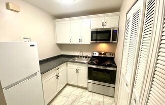 2605 Le Blanc Ct. Apt 8