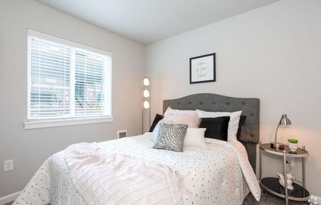 2 beds, 2 baths, 1,004 sqft, $2,050, Unit 3-103