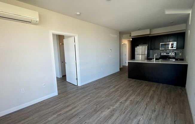 2 beds, 2 baths, 826 sqft, $3,099, Unit Unit 507