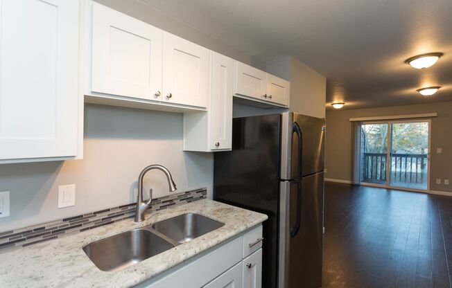 2 beds, 1 bath, 768 sqft, $1,675, Unit C