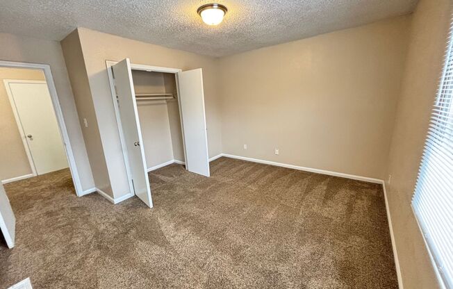 1 bed, 1 bath, 580 sqft, $1,140, Unit 2009-03