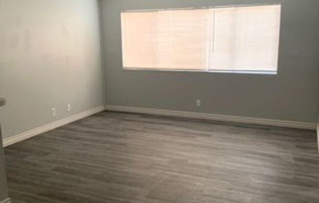 1275 E Date St.