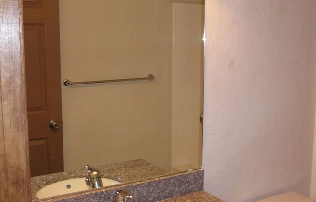 3 beds, 2 baths, 1,300 sqft, $1,525, Unit AW 111