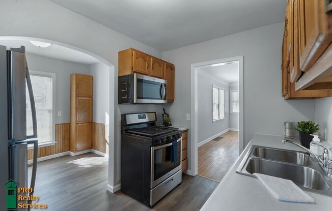 3 Bedroom Home in Robbinsdale