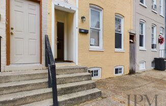 3 beds, 1 bath, $1,395