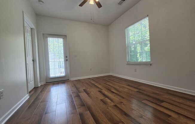 1 bed, 1 bath, $1,295
