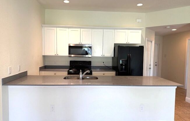 3 Bedroom 2 Bathroom Duplex