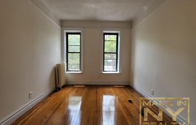 1 bed, 1 bath, $2,500, Unit 2B