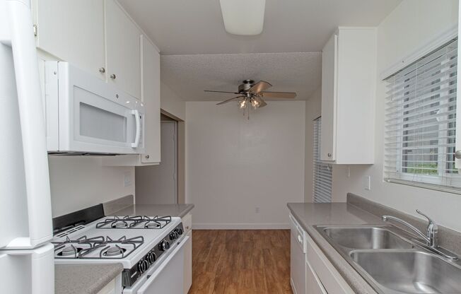 1 bed, 1 bath, 625 sqft, $2,295, Unit 102