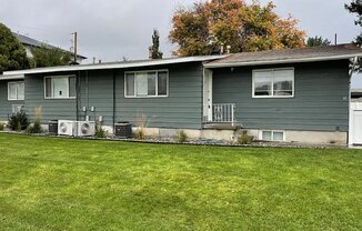 8089 FERN CIR