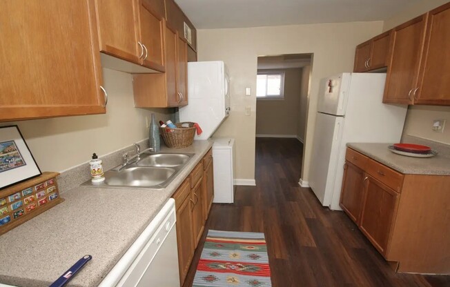 Welcome to The Preserve On Conley Apartments, where modern living meets comfort. Enjoy spacious kitchens with contemporary finishes, and a welcoming atmosphere. Explore your new home today and elevate your lifestyle. Schedule a tour now!