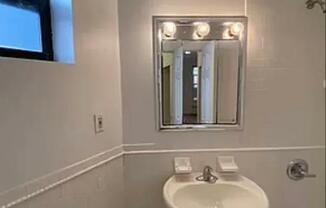 534 E 83 ST