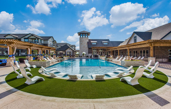 Resort Style Swimming Pool