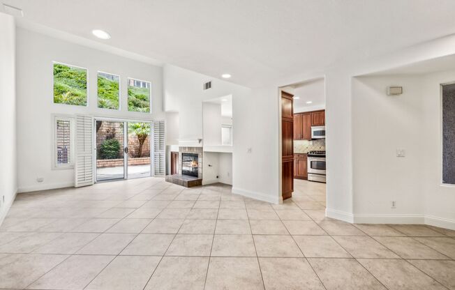Upgraded Throughout Laguna Niguel Townhome!