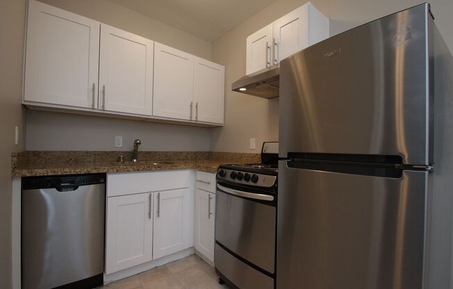 1 bed, 1 bath, 620 sqft, $1,725, Unit 304