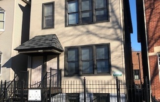 2307 N CAMPBELL AVE