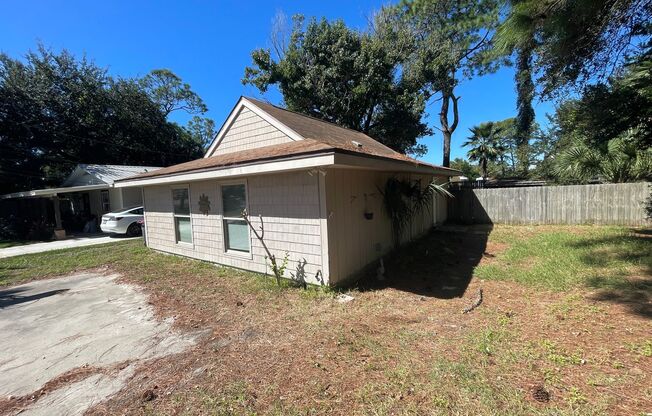 Unfurnished 2 BR | 1.5 BA Home in S. Lagoon Area - Fenced Yard!