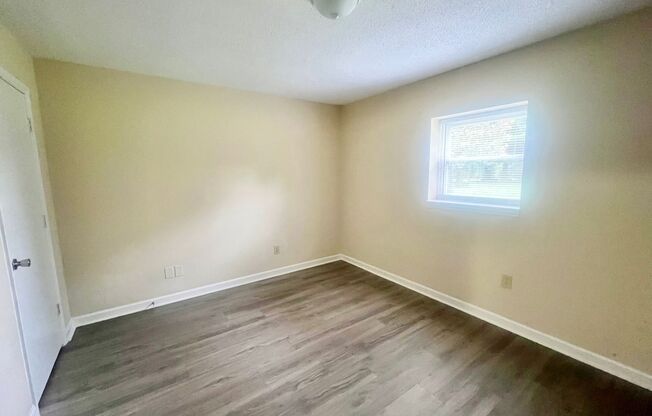 1 bed, 1 bath, 439 sqft, $925, Unit N