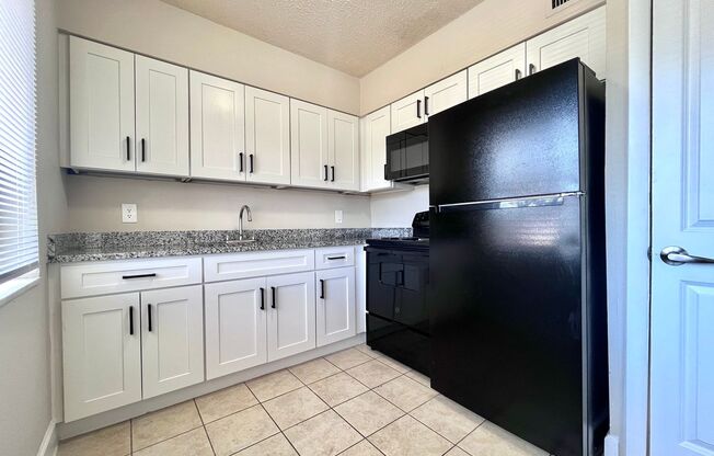 2 beds, 1.5 baths, 900 sqft, $1,849, Unit 600-118