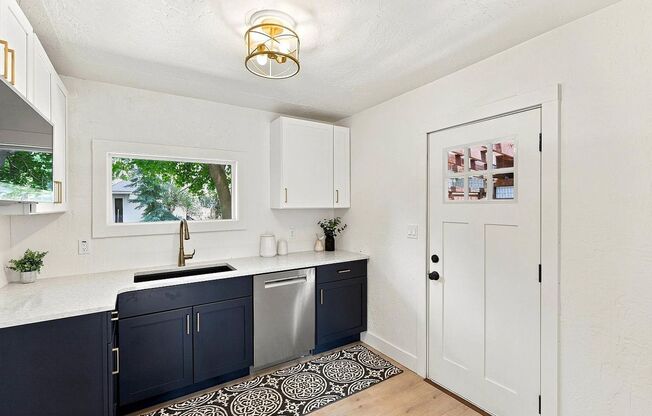 Newly Remodeled 4 bedroom, 2 bathroom home in Spokane Valley Available Now!