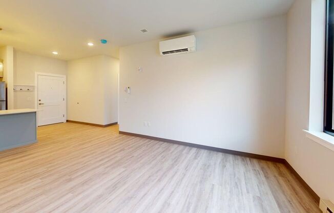 1 bed, 1 bath, 664 sqft, $2,175, Unit 201