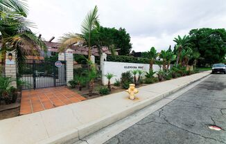 316-356 W. Meda Ave. Glendora CA. 91741