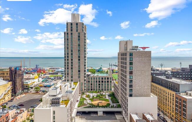 2 beds, 2 baths, $5,250, Unit PH1E