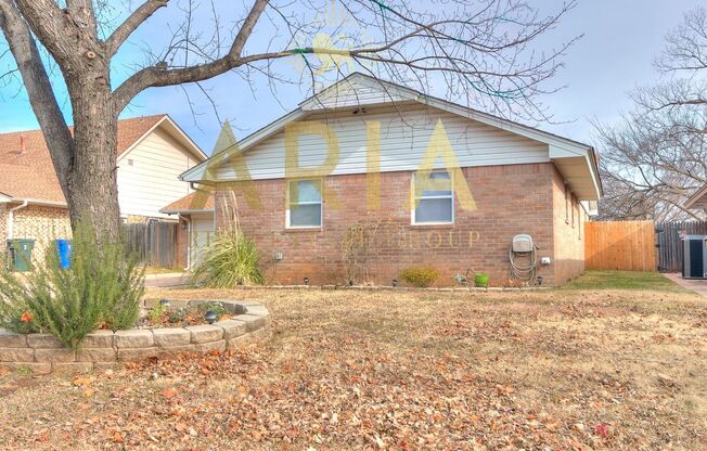 AMAZING 4 BEDROOM/2 BATH SINGLE FAMILY HOME - TOURING NOW! MOVE IN READY BY 8/15/2025!