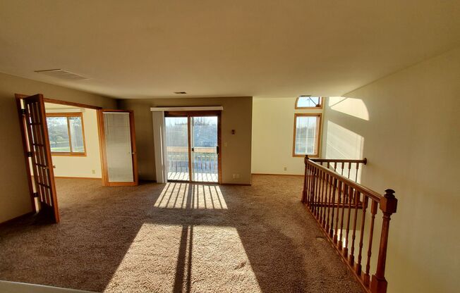 1344 Meadowcreek Dr. Condo Style