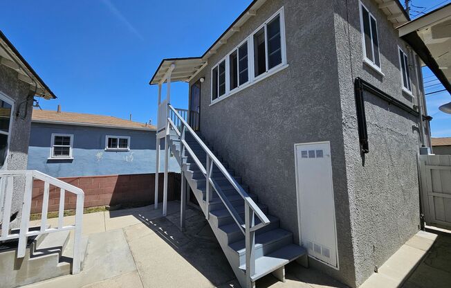 4112-4116 Victory Blvd.
