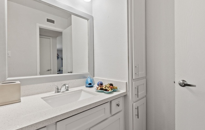 2908 WOODLAND GRV DR