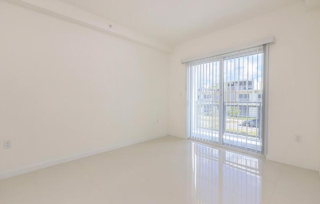 2 beds, 2 baths, 1,176 sqft, $2,700