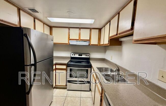 4267 S SEMORAN BOULEVARD