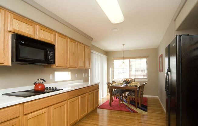 Bright Broomfield Home in Broadlands Cottages