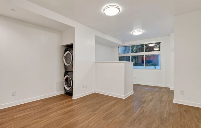 Studio, 1 bath, 515 sqft, $2,879.81, Unit 104