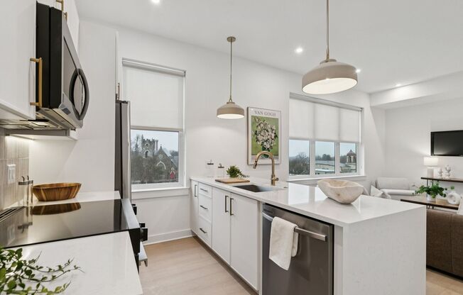 1 bed, 1 bath, 680 sqft, $1,673, Unit 305