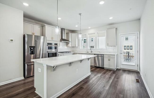 3395 WATERSHED BLVD