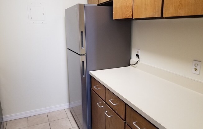 1 bed, 1 bath, 725 sqft, $3,150, Unit 912