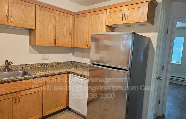 300 SE 148 AVE